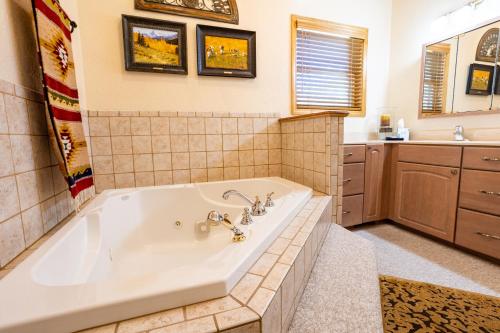 Ponderosa Valley - image 8