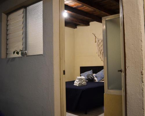 Double Room image 6