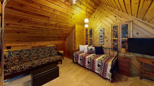Standing Bear Lodge - image 6