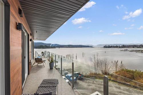 Waterfront - Serene Beauty of Sooke