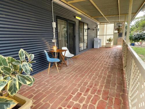 Cosy Cottage in Geraldton - "Moresby Rest"