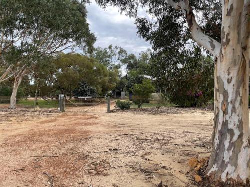 Cosy Cottage in Geraldton - "Moresby Rest"