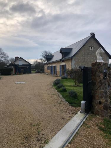 Un coin de paradis - Chambre d'hôtes - Baugé-en-Anjou