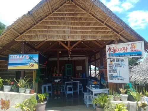Titaays Surfers Inn in Catanduanes
