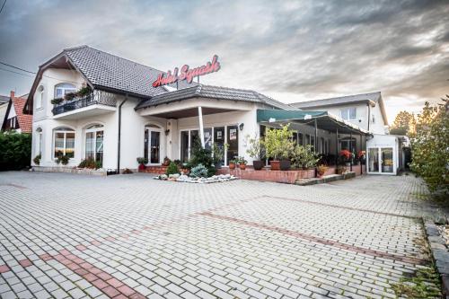 Hotel Squash Centrum in Prievidza