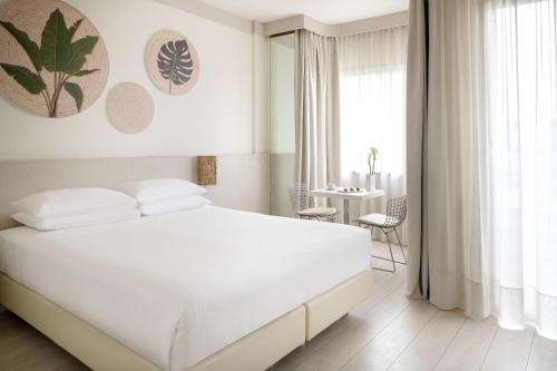 2 twin beds