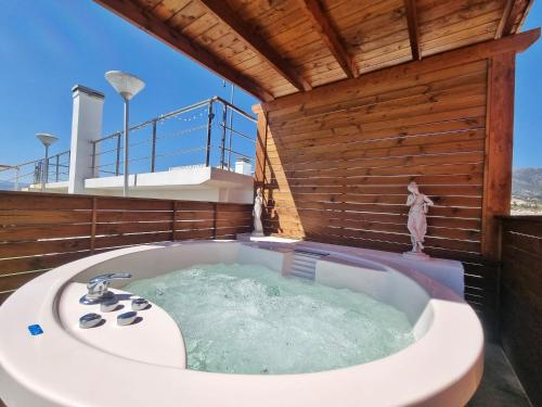 Penthouse with private pool, hot tub jacuzzi with sea views and chill-out zone, close to the sea