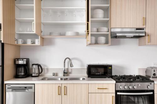 Culver City 1BR w Gym Roof in Walkable Area LAX-805, Los Angeles (fotografie 8)