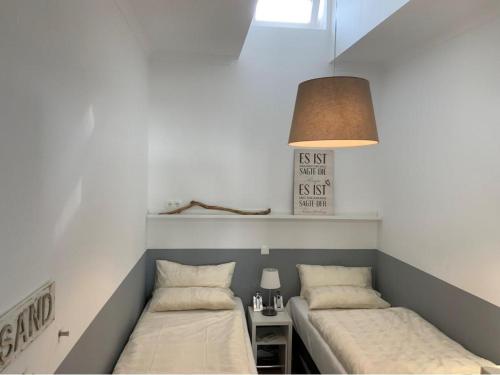 Two-Bedroom Apartment image 5