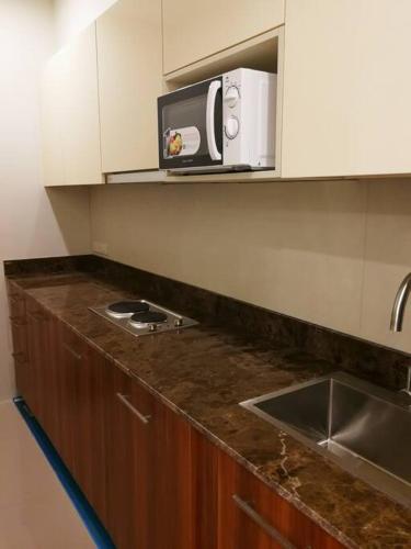 Adria Residences - Emerald Garden - 2 Bedroom Unit for 4 person in Manila