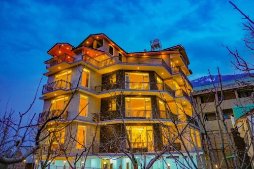 Hotel Loop Inn - Manali