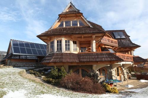 Villa image 2