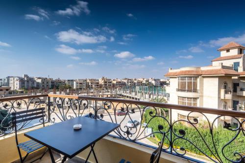 The Sleek & Ritzy 2 BDR 15 min from CAI Airpt