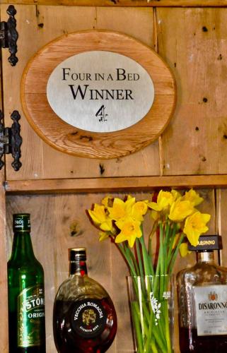 The Hollybush Inn - image 13