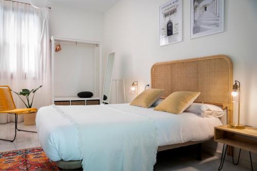 Two-Bedroom House image 8