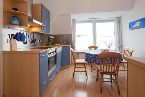 Two-Bedroom Apartment image 4
