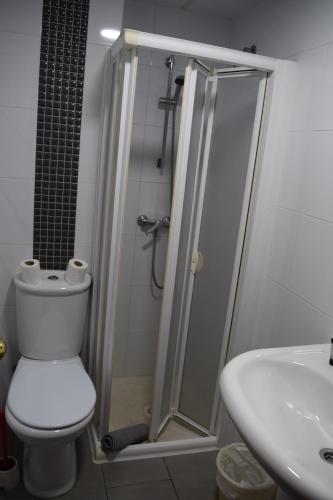 Hostal Isabel - image 12