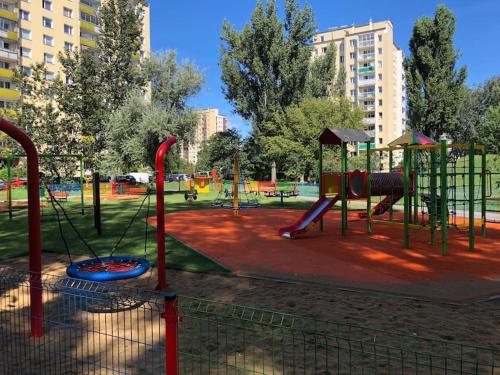 Andersena Modern B - 10 min CMKP - 5 min Metro - 15 min Center, Varšava (fotografie 9)