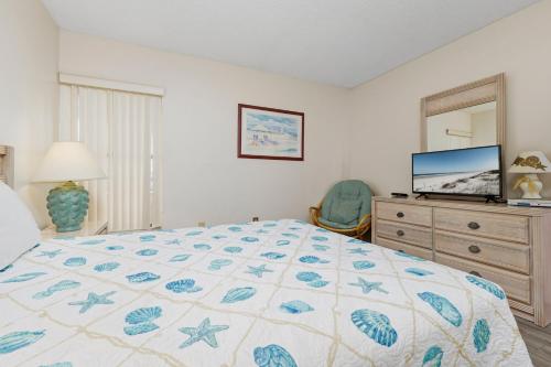 Ocean Villas 107, 3 Bedrooms, Pool Views, Wi-Fi, HDTV, Sleeps 8