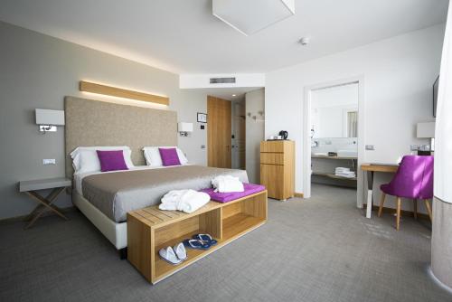 Hotel Le Soleil - image 2