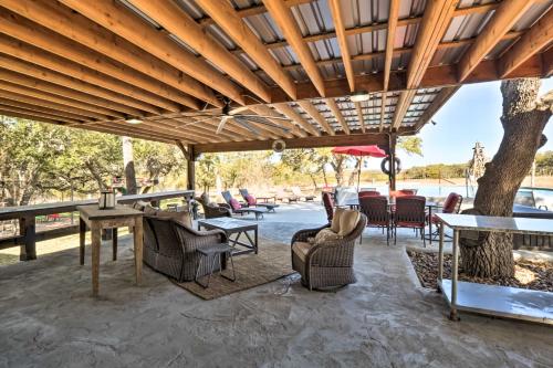 Secluded Country Hideaway w/ Fire Pit & Pool! in Blanco (TX)