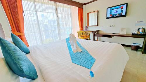 Superior Double Room image 10