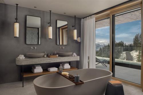 douche, Six Senses Crans-Montana in Crans Montana