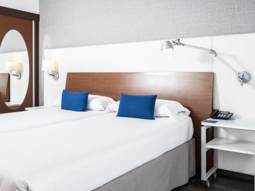 Ibis Styles A Coruna - image 3