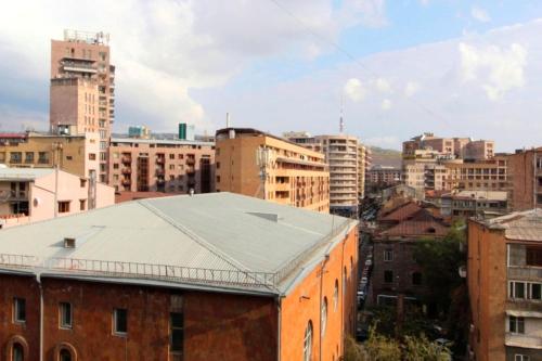 Luxury Apartment next to Opera and Northern Avenue in City Center