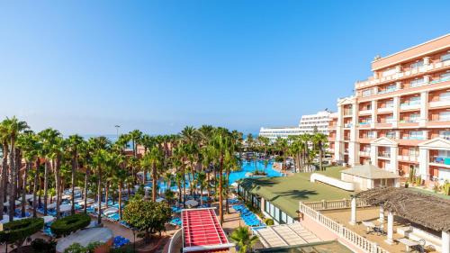 Playacapricho Hotel - image 8