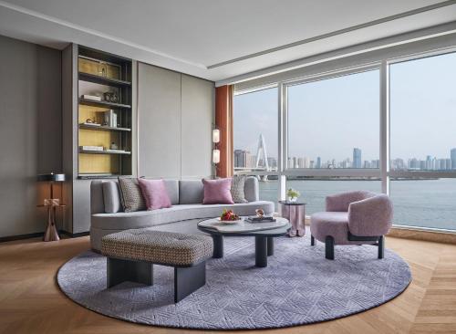 441369570 InterContinental Haikou Seaview by IHG