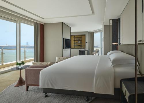 441369584 InterContinental Haikou Seaview by IHG