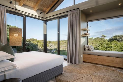 Romansbaai Collection in Birkenhead