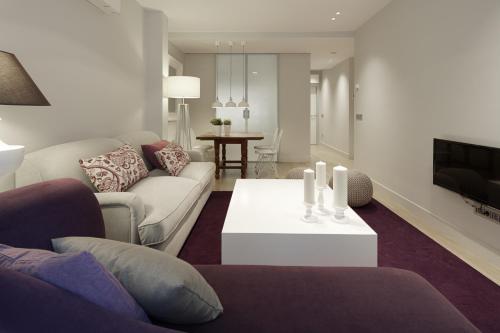 Easo Suite 1 by FeelFree Rentals - image 4
