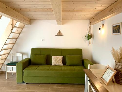 Elicriso Home