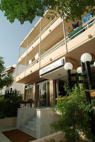 Theonia Hotel Stop at Theonia Hotel to discover the wonders of Kos Island. The hotel offers a wide range of amenities and perks to ensure you have a great time. Service-minded staff will welcome and guide you at th