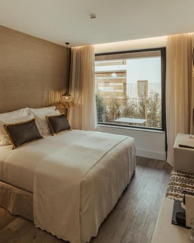 Deluxe Double or Twin Room with Garden View