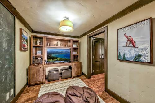 Mid-Mountain Luxury At Northstar Condo