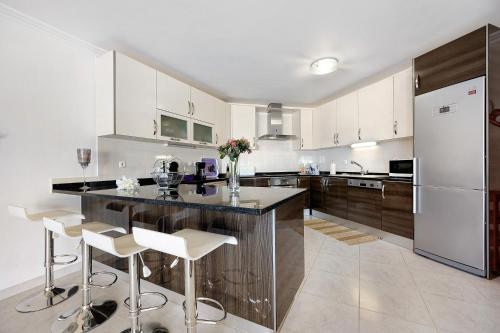 ห้องครัว, Lugar Encantador in มอนเตส เด อัลวอร์