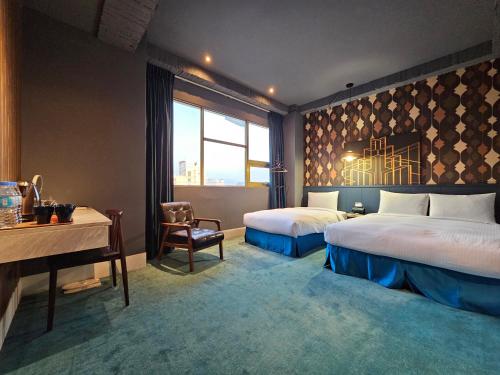 room detail thumbnail 1