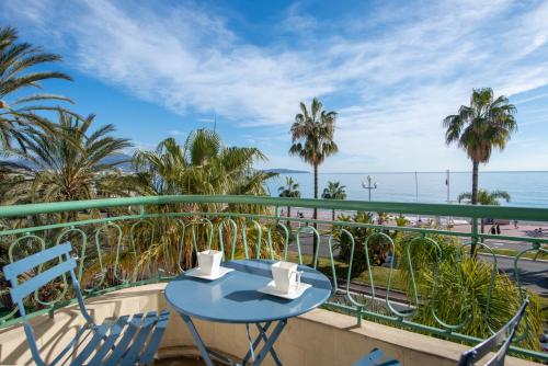 SEA FRONT SUITE - Panoramic View with Terrace - 85 m, Nice (fotografie 9)