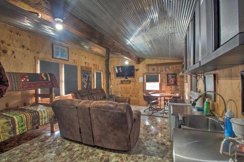 Pet-Friendly Vacation Rental in Braymer! in Carrollton (MO)