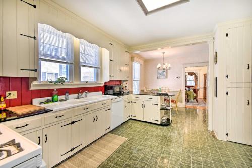 Edenton Vacation Rental with Patio Walk Downtown in อีเดนตัน (NC)