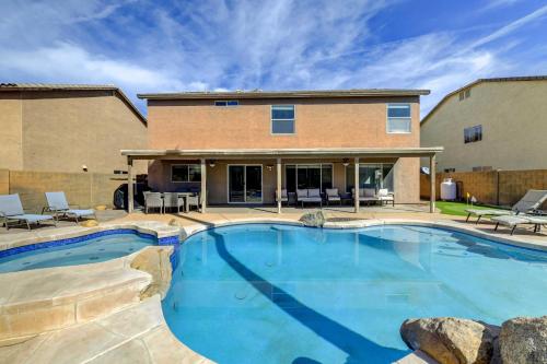 Spacious Arizona Home Pool, 9 Mi to San Tan Mtn