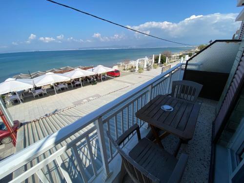 Sunset view Rooms 4