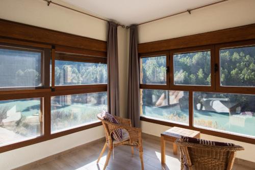 Iekārtas, Hostal Avenjúcar (Hostal Avenjucar) in Casas de Ves