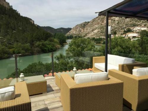 Iekārtas, Hostal Avenjúcar (Hostal Avenjucar) in Casas de Ves