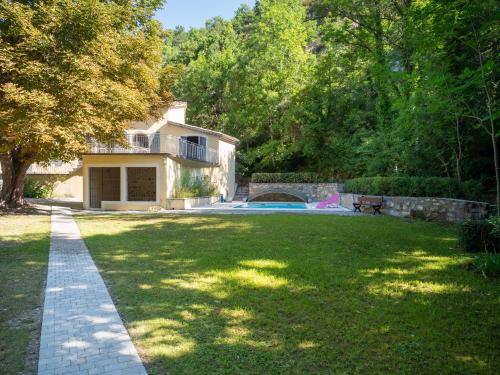 Градина, Le Moulin du Paroy in Serres