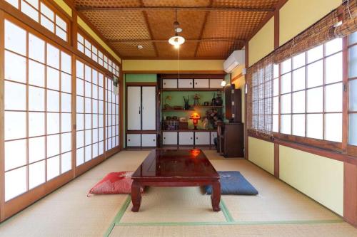 An old house with a fire pit for rent Guesthouse Yukarian - Vacation STAY 87627v in Yurihama