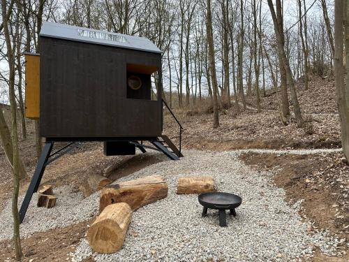 Posed na stráni (Posed na strani) in บิสเตรซ